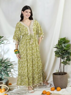 DRAPE AND DAZZLE Boho Floral Print Maxi Dress V-Neck with Lace Trim 3/4 Sleeves Olive Green &White