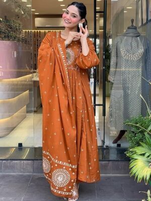 Amazon Brand - Myx Women's Kurta Pant Set with Embroidered Organza Dupatta