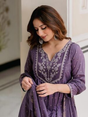 Amazon Brand - Myx Women's Kurta Pant Set with Embroidered Organza Dupatta